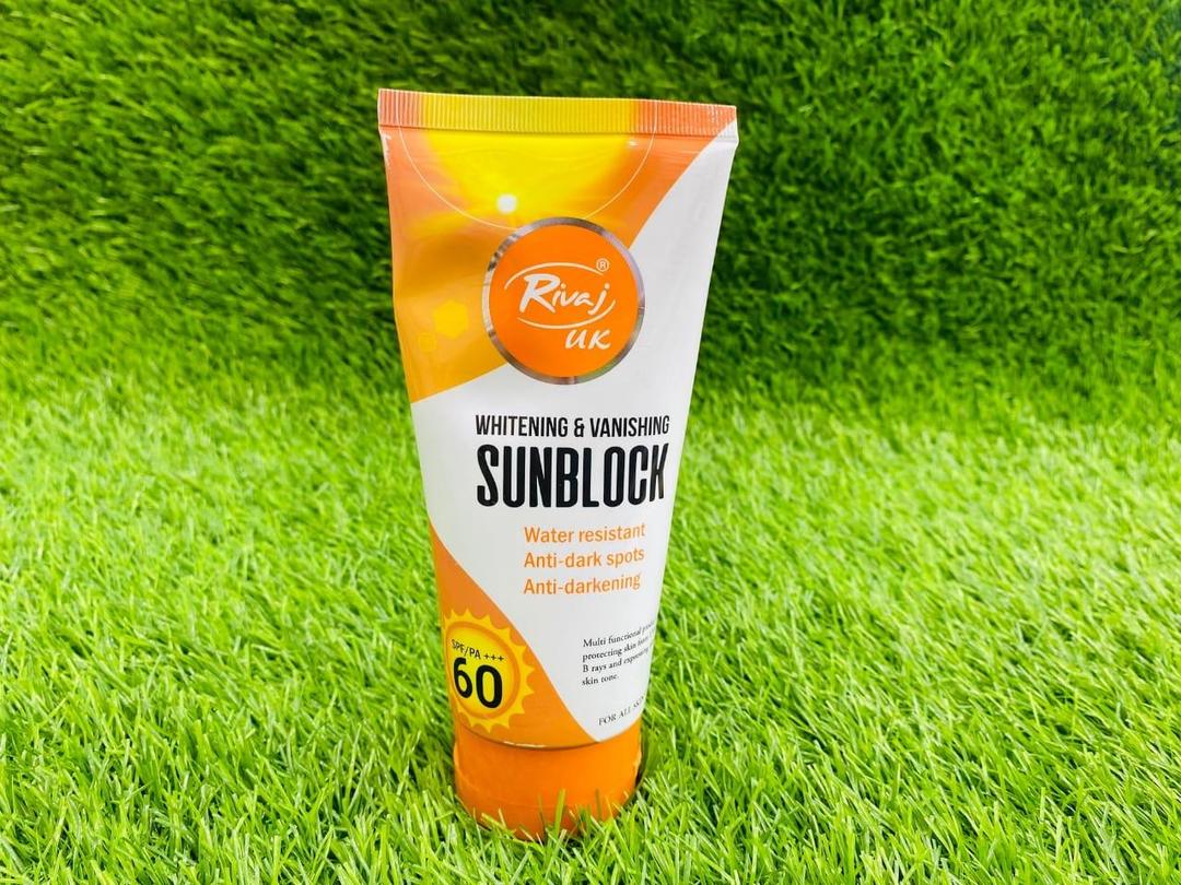 Rivaj UK Whitening Sunblock SPF 60 150ml