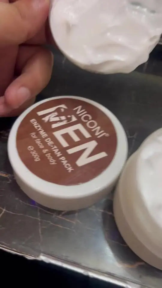 Niconi Men Enzyme De-Tan Pack Whitening Face & Body Scrubbing Gel