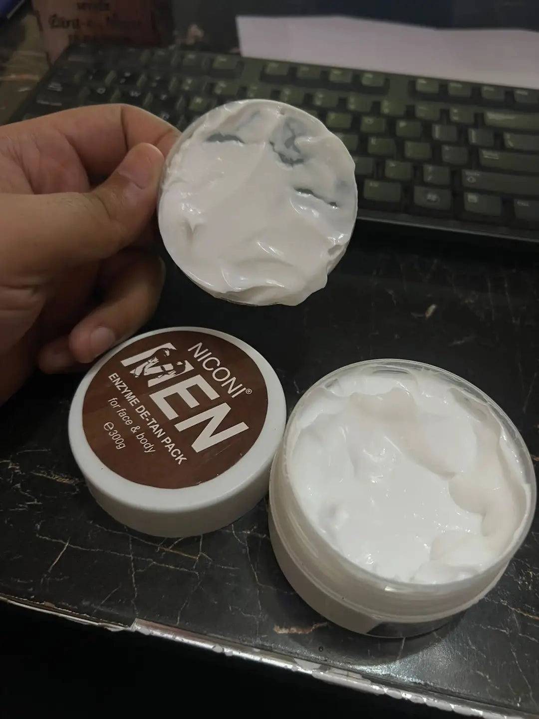 Niconi Men Enzyme De-Tan Pack Whitening Face & Body Scrubbing Gel